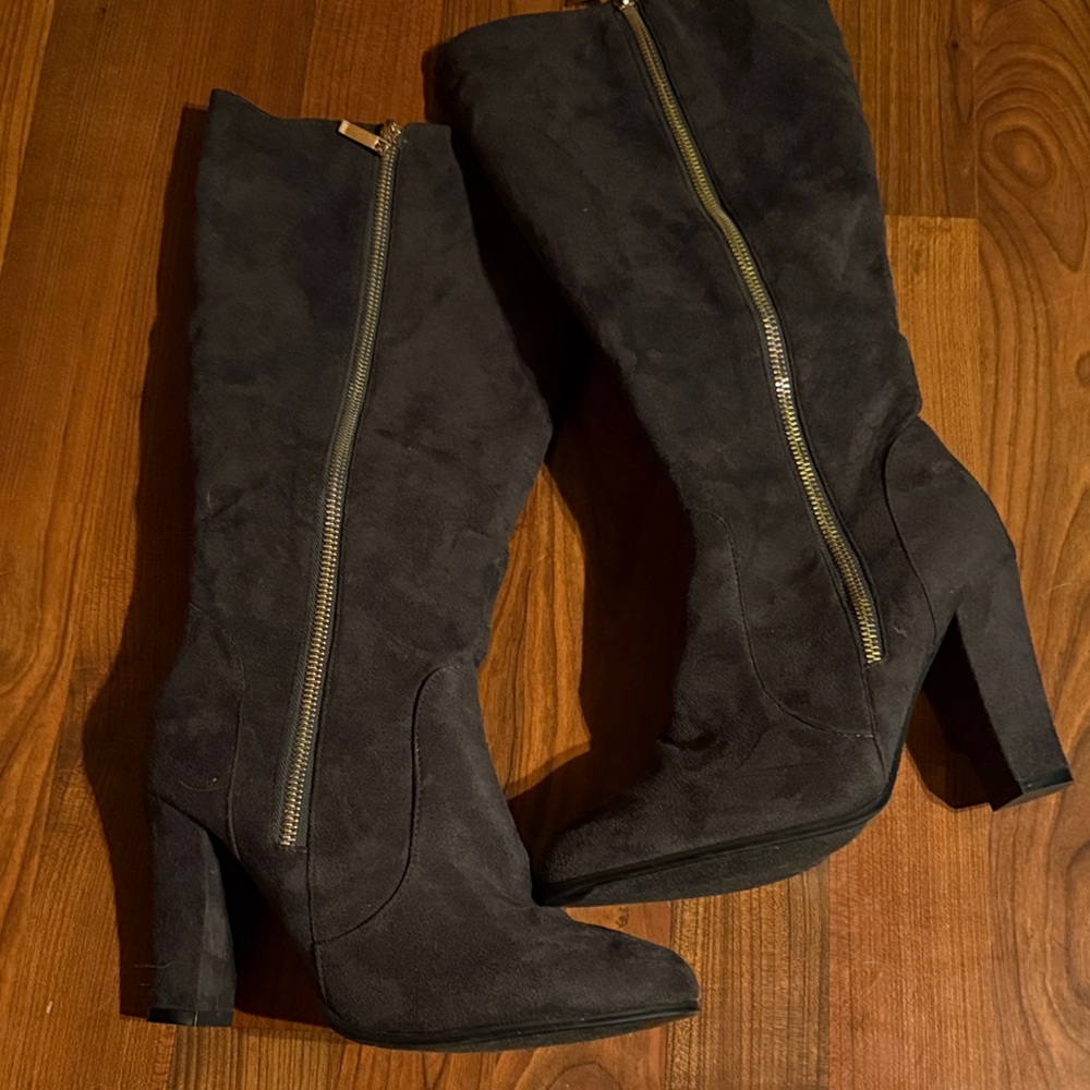 Gray suede Knee-High Boots